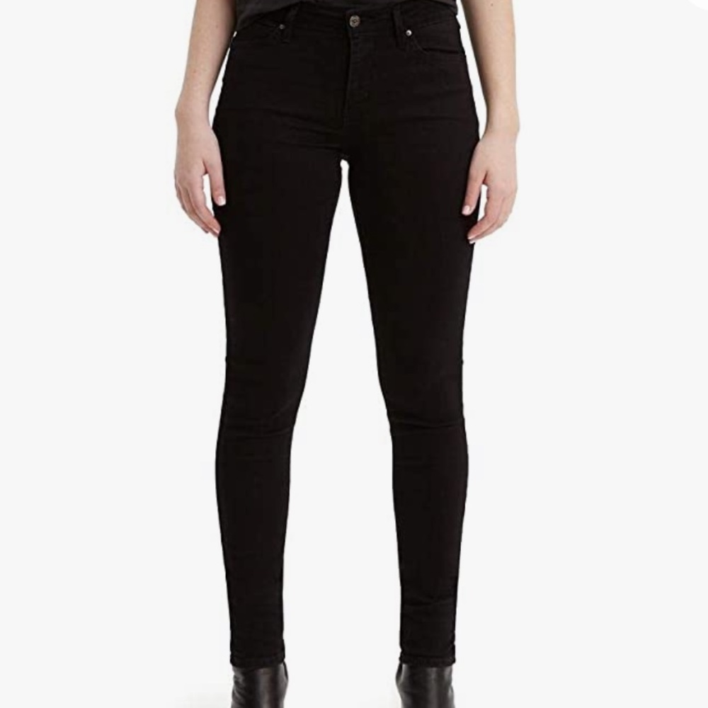 NWT: Levi’s Women’s 711 Skinny Black Stretch Denim Jeans, Size 32 x 28